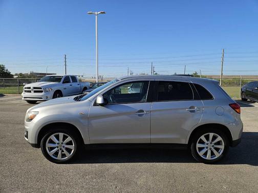 2014 Mitsubishi Outlander Sport ES