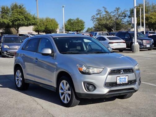 2014 Mitsubishi Outlander Sport ES
