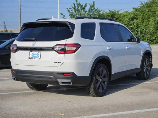 2025 Honda Pilot Sport