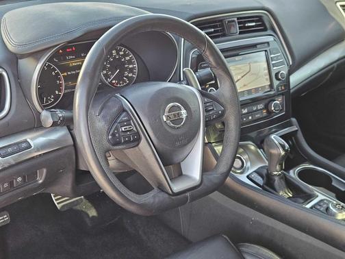 2017 Nissan Maxima 3.5 SR
