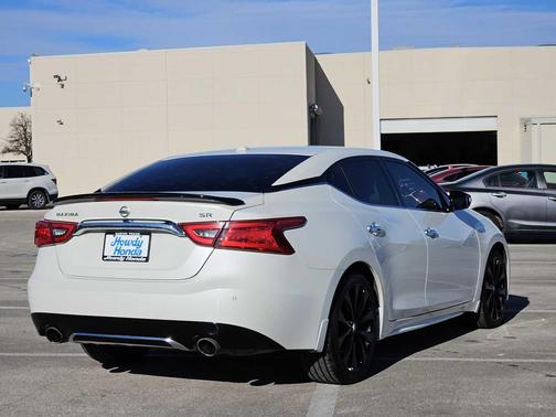 2017 Nissan Maxima 3.5 SR