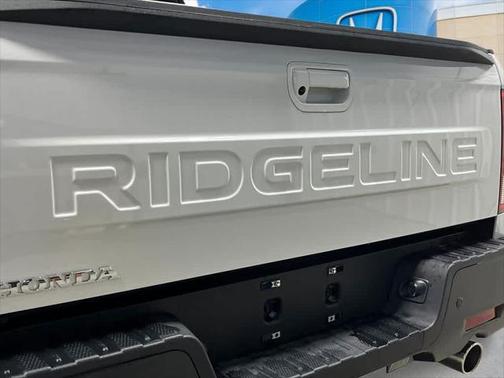 2025 Honda Ridgeline Black Edition