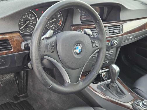 Blue Water Metallic 2009 BMW 335 i xDrive