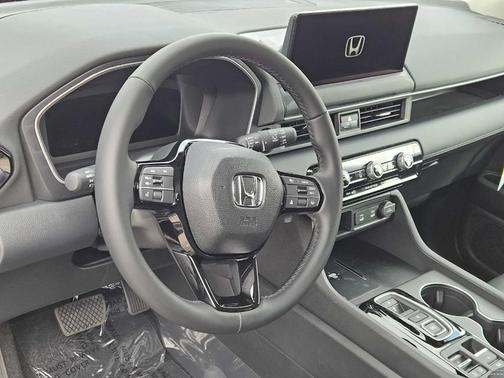 Crystal Black Pearl 2026 Honda Pilot EX-L