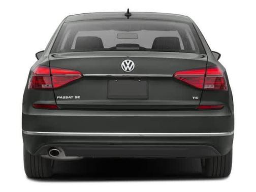 2017 Volkswagen Passat 1.8T SE w/Technology