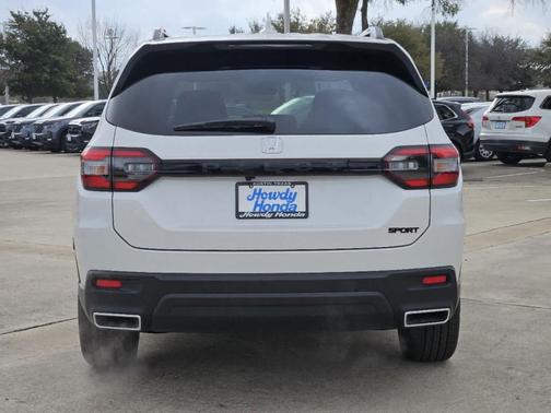 Platinum White Pearl 2025 Honda Pilot Sport