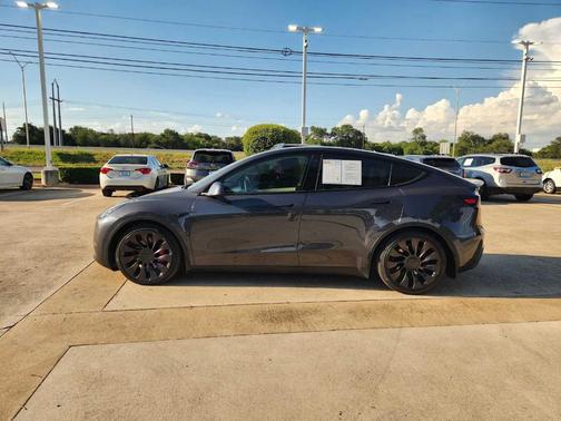 Gray 2021 Tesla Model Y Performance