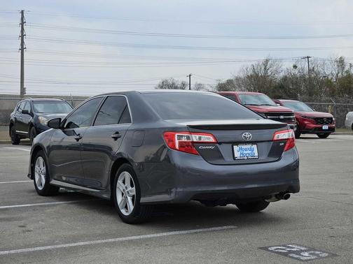 2012 Toyota Camry SE