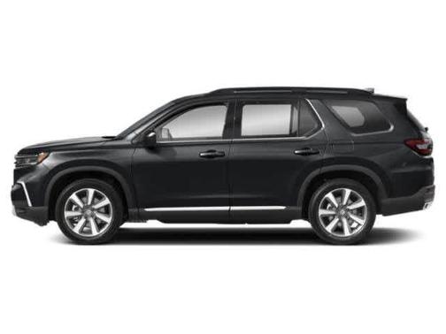 Crystal Black Pearl 2024 Honda Pilot Touring