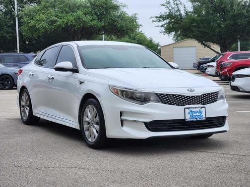 Snow White Pearl 2018 Kia Optima EX