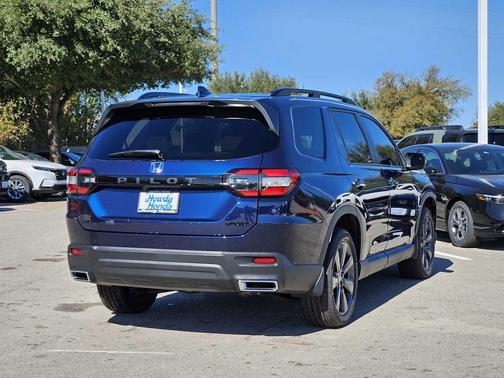 2025 Honda Pilot Sport