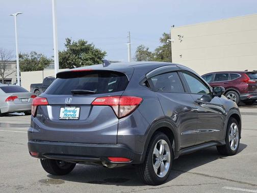 2017 Honda HR-V EX