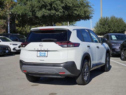 2023 Nissan Rogue S