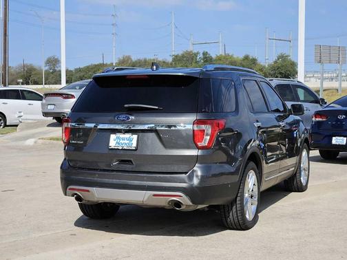 2017 Ford Explorer Limited