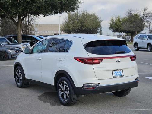 2021 Kia Sportage LX