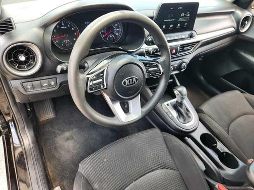 Aurora Black 2021 Kia Forte LXS