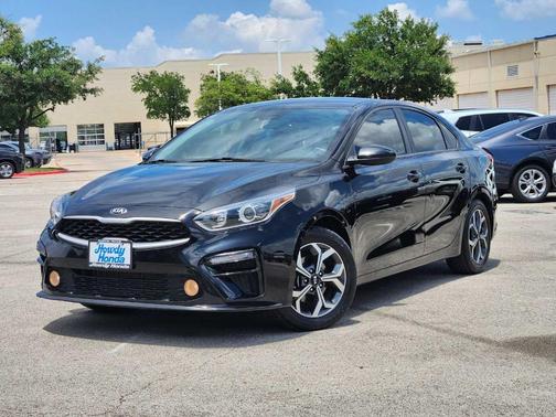 Aurora Black 2021 Kia Forte LXS