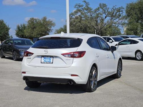 2018 Mazda Mazda3 Grand Touring