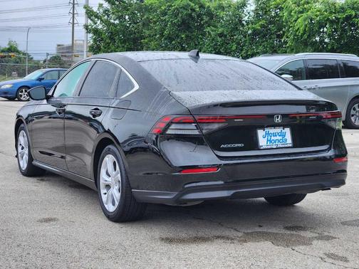 Crystal Black Pearl 2024 Honda Accord LX