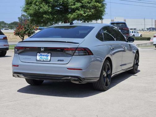 2023 Honda Accord Hybrid Sport-L