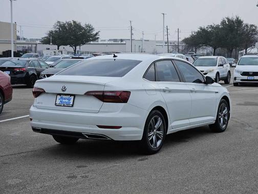 2019 Volkswagen Jetta 1.4T R-Line