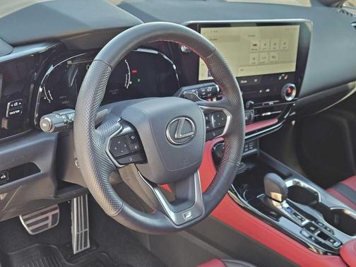 2023 Lexus NX 350 F SPORT Handling