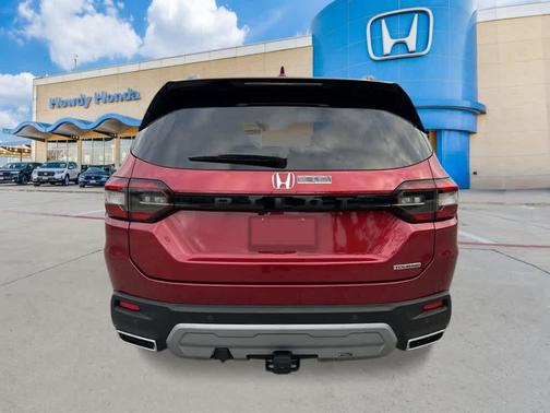 2025 Honda Pilot Touring