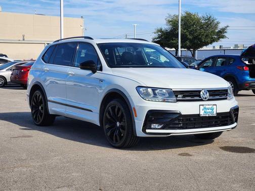 2021 Volkswagen Tiguan 2.0T SE R-Line Black