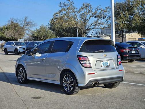 2017 Chevrolet Sonic LT