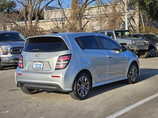 2017 Chevrolet Sonic LT
