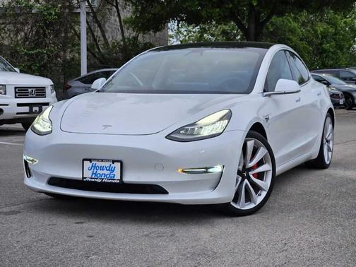 White 2019 Tesla Model 3 Long Range