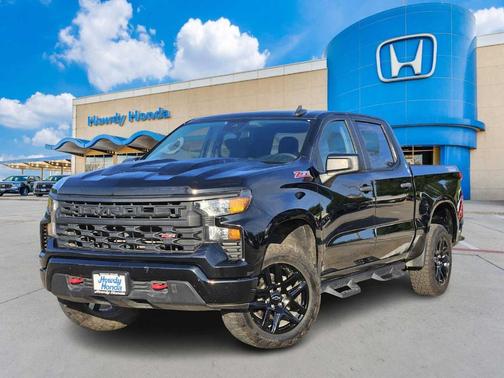 2023 Chevrolet Silverado 1500 Custom Trail Boss