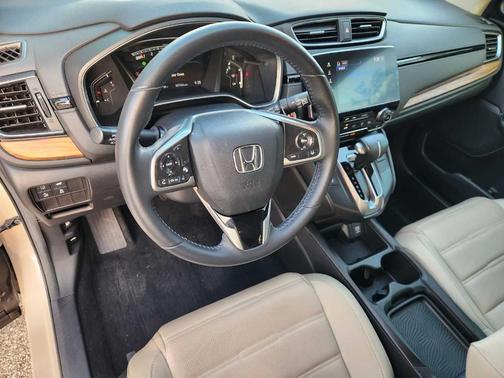 Sandstorm Metallic 2019 Honda CR-V Touring