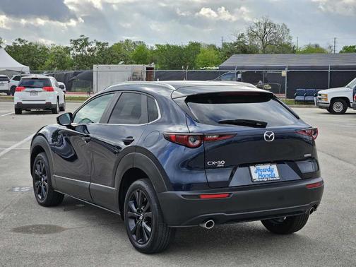 Deep Crystal Blue Mica 2025 Mazda CX-30 SE