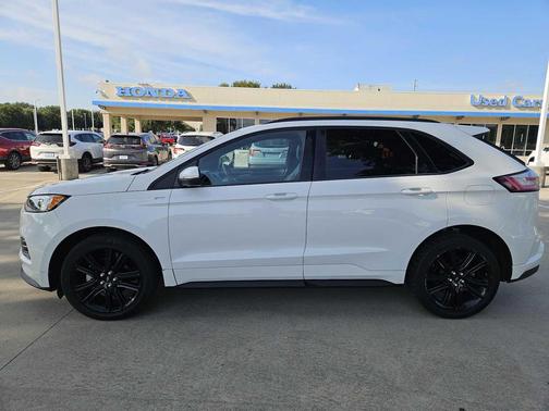 2020 Ford Edge ST Line
