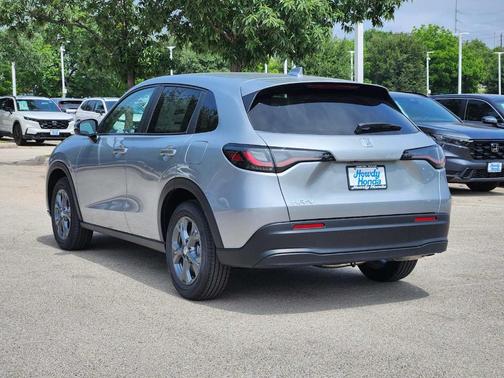 Solar Silver Metallic 2027 Honda HR-V LX