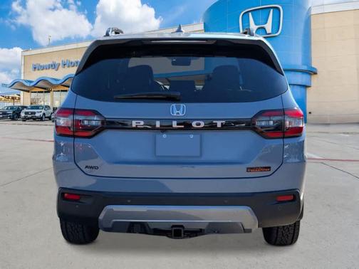 2026 Honda Pilot TrailSport