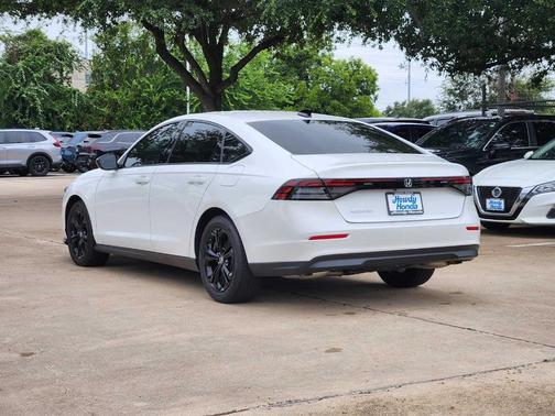 White 2025 Honda Accord SE