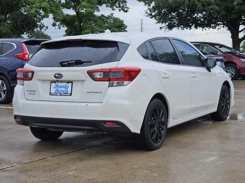 2022 Subaru Impreza Base