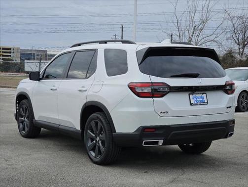 2025 Honda Pilot Sport