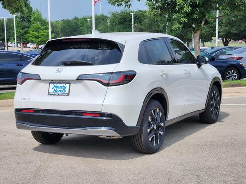 Platinum White Pearl 2026 Honda HR-V EX-L