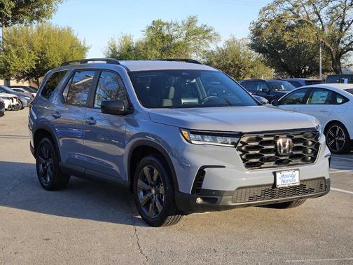 2025 Honda Pilot Sport