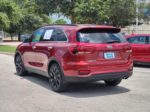 Passion Red 2020 Kia Sorento S V6