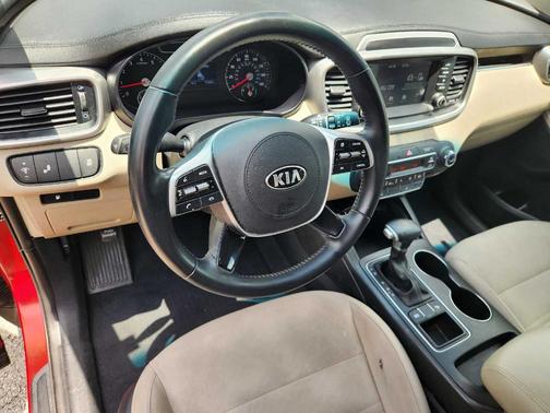 Passion Red 2020 Kia Sorento S V6