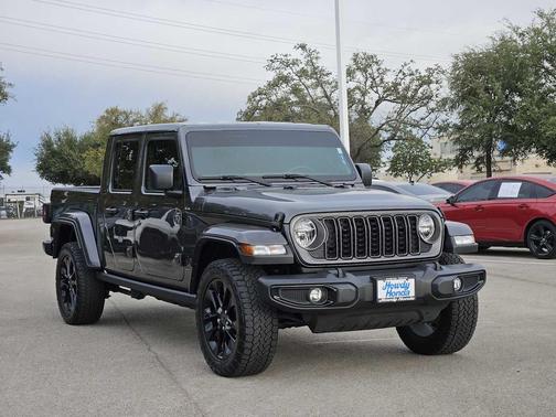 2024 Jeep Gladiator Sport
