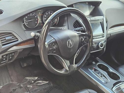 2017 Acura MDX 3.5L w/Technology Package