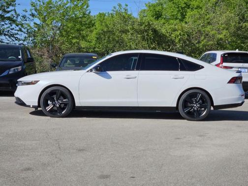 2025 Honda Accord Hybrid Sport-L