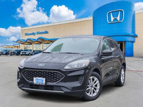 Agate Black Metallic 2022 Ford Escape SE