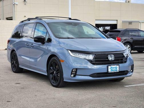 2024 Honda Odyssey Sport