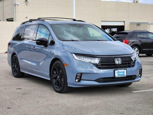 2024 Honda Odyssey Sport